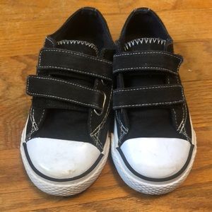 Airwalk sneakers